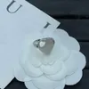 Luxury Classic Couples Ring Brand Designer Band anneaux Charme 18k Ring Open Open For Women Mens Jewelry Party Engagement Accessoires de mariage avec boîte