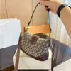 10a créatrice de mode pour femmes Moon Baguette Messager Sacs fourre-tout réel sac à main en cuir miroir de qualité luxueuse sac à demi-sac F SSWL