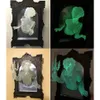 Ghost in the Mirror Wall Decor blask w ciemnym halloweenowym wystroju 3D Horror Upiorne rzeźby ścienne żywiczne Luminous Statue Ornaments 240509