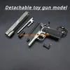 1: 3 Scale Alloy M1911 Mini Toy Gun Modèle Modèle de trèfle métallique Modèle Look Real Exquis Can Fire Collection Détachable Toys Forget Toys Cadeaux pour les cadeaux d'anniversaire pour garçons adultes