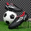 Męskie buty piłkarskie FG Outdoor Football Boots Sneakers Ultralight Sport Cleats Wygodne trening Najwyższej jakości profesjonalista 240506