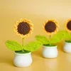 Dekoracyjne kwiaty dzianiny słonecznika miłośnika roślin doniczkowych prezent ręcznie robiony wystrój szydełkowy klips wentylacyjny