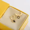 Lettres de marque Pandant Boucles d'oreilles Luxury Gold Oreing Bringle Designer Bijoux pour femmes Classic Gold Stud Stud S stud accessoires Cadeaux avec boîte -3