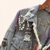 Womens Graffiti Denim Jacket Frayed Raw Cut Rivet Fringe Jean jas vrouwelijke buitenverklaring korte straatmode lente herfst 240426