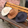 Berets 1pc kobiety mężczyźni dzikie zachodnie kapelusz fantazyjne kowbojki kapelusze moda moda zachodnia czapka na nakrycia głowy praktyczne ozdoby poliestrowe