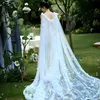 Bijoux de cheveux de mariage Femmes Cape VG45 Bridal Cape Veils Long Cathedral Style 3D Fleurs Veste pour femmes Off Bolero Accessoires de mariage Bolero pour la mariée