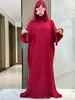 Мусульманская абая с длинным рукавом 2 шляпа himar himar himar hid eid с капюшоном длинное макси -платье индейка арабская одежда Kaftan ary hijab dubai одежда 240508