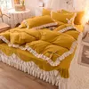Sets de ropa de cama Corea de cuatro piezas Falda de cama de encaje de doble capa Cubierta nórdica de dos personas Algodón Princesa Estilo