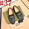 40 모델 디자이너 로이퍼 신발 남자 2023 Spring Clasicc Vintage 편안한 평평한 모카신 패션 남자 미끄러짐 보트 슈즈 캐주얼 신발