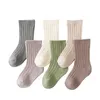 Детские носки весенние и осенние детские носки для мальчиков и девочек с полосатыми и средними ногами для носков детские школьные школьные носки спортивная одежда D240513