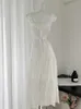 Dwuczęściowa sukienka Bez rękawów z ramię w ramię A-line bez pleców kantarki gyaru jednoczęściowy francuska elegancja ciasna bodycon sexy Q240511