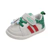 Sneakers 2023 Spring Nieuwe Double Mesh Soft Sole baby's en jonge kinderen wandelschoenen Baby Anti Slip Casual Little White For Boys Girls H240513