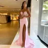 2024 Pink Sexy Mermaid Prom Dresses Sweetheart Illusion Side Split Lace Appliques Crystal Beads Evening Gowns Formal Dress Sweep Train 0513