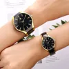 Montre-bracelets 2pcs / ensemble Black Gold Business Leisure Couples Watch Set Gift Choice