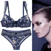 Bras Sets 2002 Nouveaux arrivants 32-42 BCDE Cup G-string Women Underwear plus taille imprimer en dentelle de soutien-gorge Bra