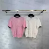 Tshirt pour femmes de la créatrice de mode 2024 Début de printemps Nouveau chemise tricotée à manches courtes élégantes et polyvalentes