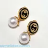 2024 Neue Designer -Marke Antiquearrings Perlenbrief Personalisierte doppelte Frauen trendy neue lange Stil High -End -Elegante Anhängerohrringe