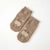 Calzini per bambini Dave Bella 2 paia/lotto di calze cartone animato con manici adatti per i bambini ragazzi per ragazzi ragazze autunnali e calzini invernali di cotone D240513