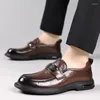 Chaussures décontractées pour hommes en cuir Slip sur les mocassins de robe formelle