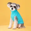 犬のアパレル温かいペットの服小さな中程度の犬のための冬のセータータートルネックニット子犬猫のセーターベストチワワコートジャケット