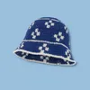 100％手織り綿糸かぎ針編みバケツ帽子春夏ソフトサンハット女性フラワービーチハットボブ240509