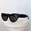 Дизайнерские мужские солнцезащитные очки для женщин.
