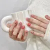Feest gunst schattige aardbei sweetheart stijl handgemaakte draagbare pers op nagels naakt roze whitening short full cover nail art tips store