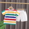 Summer Cartunone Dinosaur Fashion Children Oneck Tshirtshortsbag Baby Boys Girls Girls Set Set Kids Suitsuits 240511