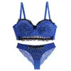 Bras Sets 2022 Nieuwe sexy boog kanten bloemenbeha's voor vrouwen beige blauw rood geel abcde cup push -up ondergoed plus size lingerie y240513