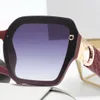 Homens feminino Óculos de sol designers de moda Os óculos de sol para mulheres polarizam os óculos de luxo de praia Sol Shade de grandes dimensões quadros Óculos quadrados Dhgate Lady Lady Sun Glasses