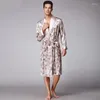 Home Clothing Men Kimono Robes V-Neck Faux Silk Bathrobes de nuit pour hommes seniors en satin senior