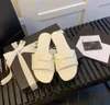 Qualitäts Sandale berühmte Designerin Frau Slipper Mann Luxus Schuh Lambleder gestepptes Leder mit Kiste schneller Versandkomfort einfach zu tragen Lady Lock Flat Slide