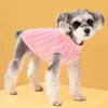 犬のアパレル温かいペットの服小さな中程度の犬のための冬のセータータートルネックニット子犬猫のセーターベストチワワコートジャケット