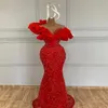 Elegante plus size Arabisch Arabisch Aso Ebi Red Mermaid Sparkly Prom Dresses Sheer Neck Evening Formele feest tweede receptie Verjaardagsbetrokkenheid 254E 254E