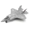 Pull Back Toy Jets F35 Aereo da combattimento in lega con Airplana da banco di spicco di suoni leggeri per bambini Collezione Model 240510