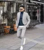 Erkekler Suits Açık Gri Sıradan Erkekler Ceket Pantolon Tasarım Adam Partisi Balo Blazer Özel Yapımı Düğün Damat Smokin