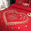 Наборы постельных принадлежностей Традиционные китайские свадебные кровати включает в себя пуховой лист и наволочки Suzhou Emelcodery Complect Home Home