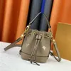 Sağlam şık kova çantası çizim kapanma tasarımcısı Milano Saffiano kova çantası moda retro tote moda messenger el çantaları lüks wbud