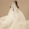Bröllopshårsmycken V172 Pearls Bridal Veils 1 Tiers Beaded Wedding Veil med Comb Women Wedding Hair Accessoarer för Elegant Brides Soft Tulle