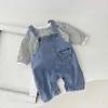 Ensembles de vêtements 2024 Korean Autumn Baby Boys 2pcs Vêtements Set Pantalon Pantalon de Denim Stripe à manches longues