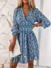 Tweedelige kleding 2014 Womens Casual Summer Boheemse print V-hals Beach Bloemen ruches Mini-jurken Q240511