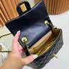 Damesontwerper Crossbody Bag Mini Soft Classic Chain Messenger Bags Women Top Fashion Gold Ball Flap Schoudertassen Lady Luxe schattige portemonnee