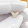 Örhängen går ut musthave kvinnor första val vit pärlfjärilar örhängen kvinna med vanligt vanly