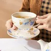 Kubki Kreatywny ceramiczny zestaw herbaty Flower Teapot English Cup Mother Pot Office Single Coffee Kettle Dift Kubek