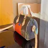 Mini authentique cuir dames femmes sacs à bandoulière crossbody sacs yayoi kusama citrouille de citrouille pour femmes sacs à main cosmétique kggse