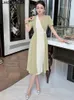 Robes de fête Linda della créatrice de mode d'été vintage mousseline de mousseline vintage longue robe en v bouton en v bouton de vacances patchwork appuyé sur la couleur