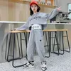 Ensembles de vêtements Girls Spring Casaul Fashion Korean Style Tracksuit Kids Kids 3-Mice Top Top + Sweat à capuche + Pantal