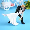 Supplies festives 1pcs Elegant Resin Bride Groom Cake Topper pour la fête de fiançailles de mariage Décoration cadeau Figurine