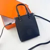 Kvinnors handväska handväska modedesigner h crossbody väska stor kapacitet plånbok knapp läder toppkvalitet interiör blixtlås förvaring kosmetiska kontanter med låda