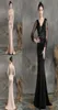 Fashion Champagne Black Evening Mother of the Bride Groom Dresses With 34 Long Illusion Spets ärmar Bärade V Neck sjöjungfru Satin2283461